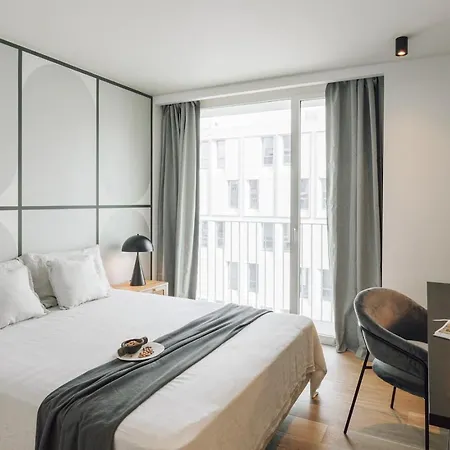 Figueira - 2 Bedrooms And Pool In Areeiro *