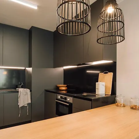 شقة Figueira - 2 Bedrooms And Pool In Areeiro *