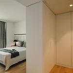 Figueira - 2 Bedrooms And Pool In Areeiro Apartment Lisbon