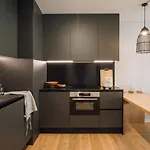 Figueira - 2 Bedrooms And Pool In Areeiro Lisbon