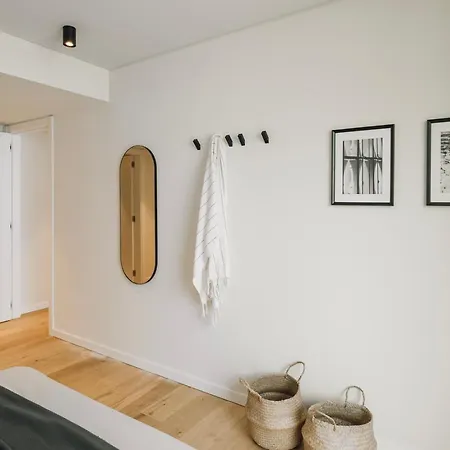 Figueira - 2 Bedrooms And Pool In Areeiro Apartment Lisbon