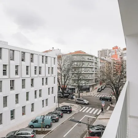 Lägenhet Figueira - 2 Bedrooms And Pool In Areeiro *